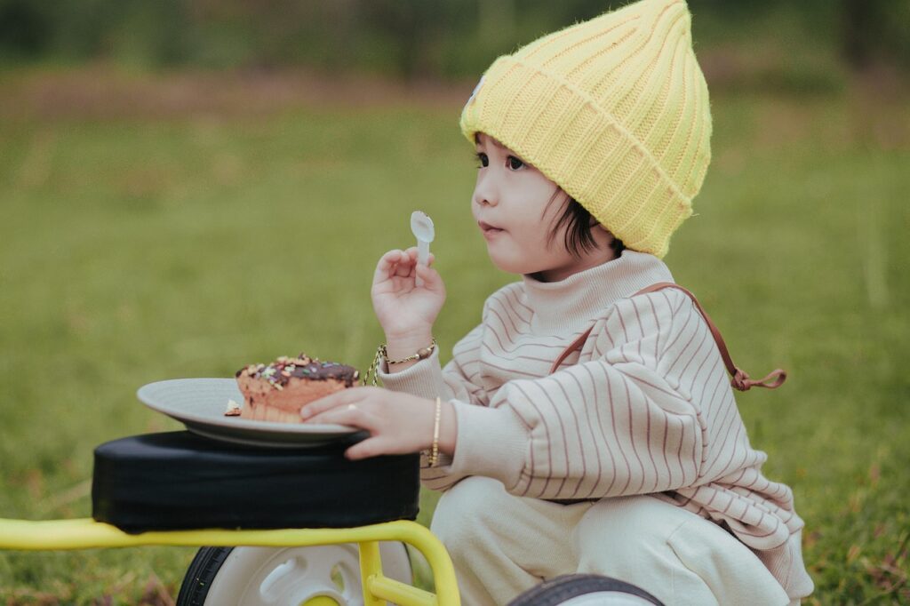 Professional lawyer arranging creative solutions to protect child parent relationship.